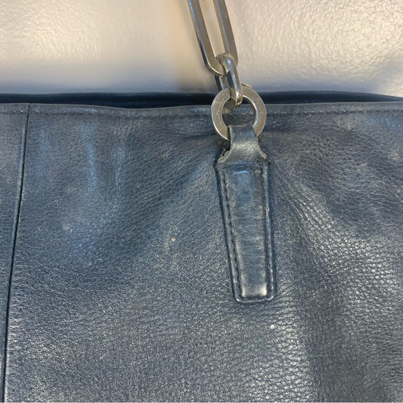 Coach VTG Madison 26769 Distressed Leather Shoulder Tote Bag - Picture 15 of 16